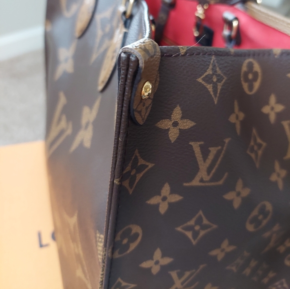 SOLD***LOUIS VUITTON REVERSE ON THE GO GM - Picture 8 of 16